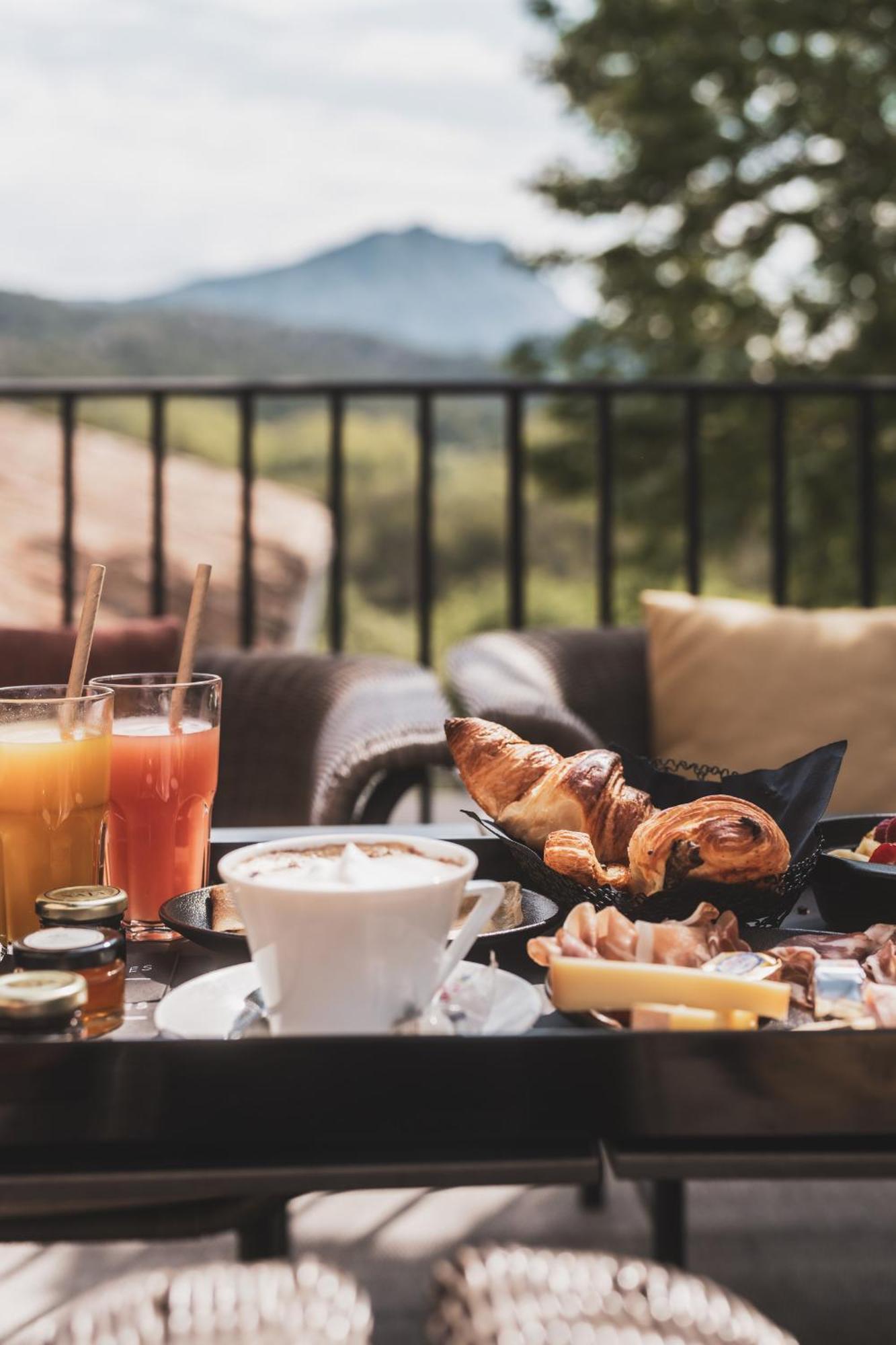 Les Lodges Sainte-Victoire Hotel & Spa Le Tholonet Eksteriør bilde