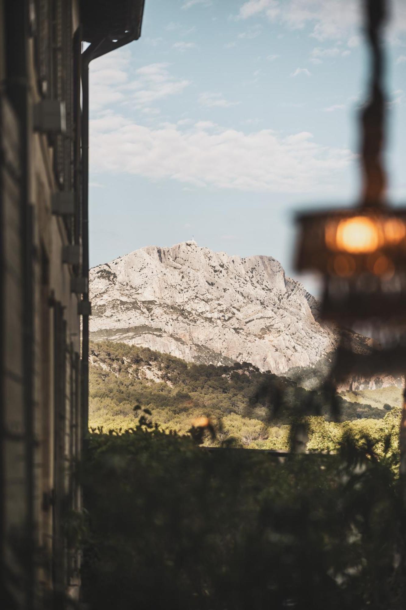 Les Lodges Sainte-Victoire Hotel & Spa Le Tholonet Eksteriør bilde